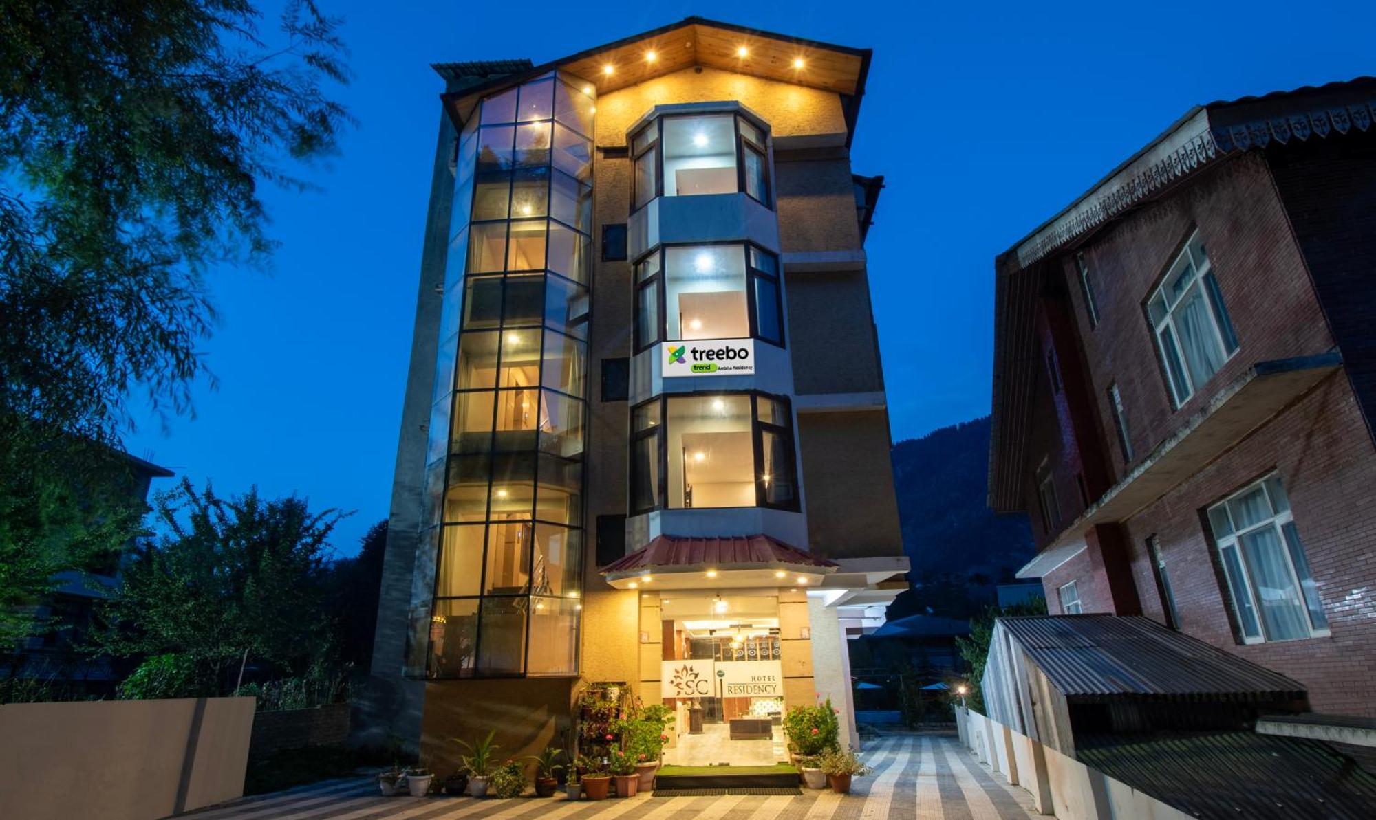 Готель Ambika Residency, Near Hidimba Devi Temple Маналі Екстер'єр фото